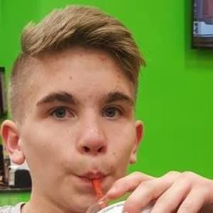 Meet your Posher, Justin